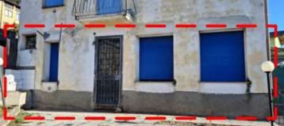 2 bedrooms Apartment in Gandino, Italy No. 379285 3