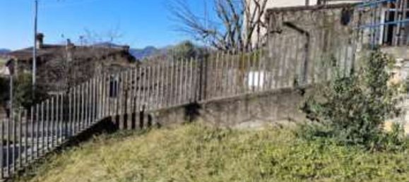 2 bedrooms Apartment in Gandino, Italy No. 379285 6