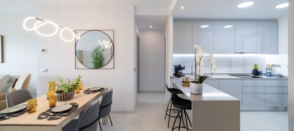 4 bedrooms Apartment in Benidorm, Spain No. 2448 13