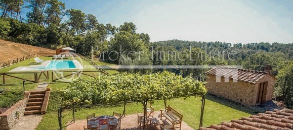 8 rooms House in Montecarlo, Italy No. 84783 14