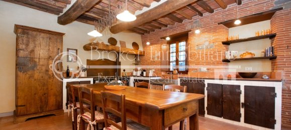 8 rooms House in Montecarlo, Italy No. 84783 26