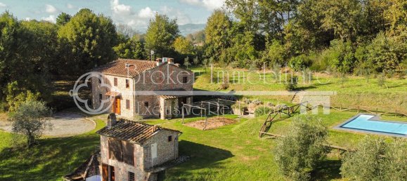 8 rooms House in Montecarlo, Italy No. 84783 4