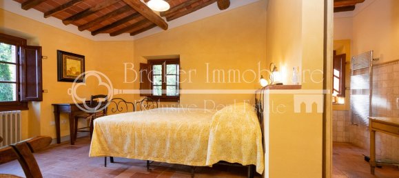 8 rooms House in Montecarlo, Italy No. 84783 32