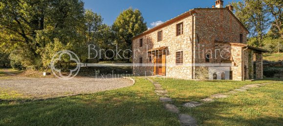 8 rooms House in Montecarlo, Italy No. 84783 5