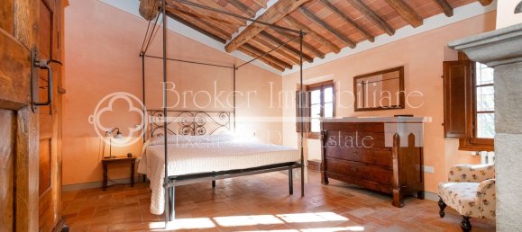 8 rooms House in Montecarlo, Italy No. 84783 30