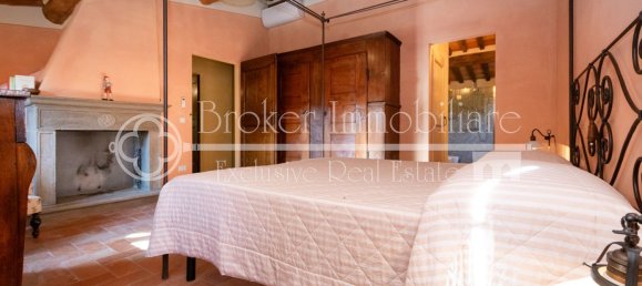 8 rooms House in Montecarlo, Italy No. 84783 31