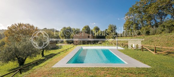 8 rooms House in Montecarlo, Italy No. 84783 11