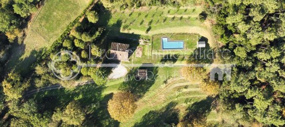 8 rooms House in Montecarlo, Italy No. 84783 3