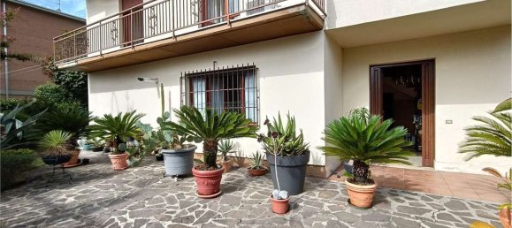 12 bedrooms Villa in Carpi, Italy No. 370521 11