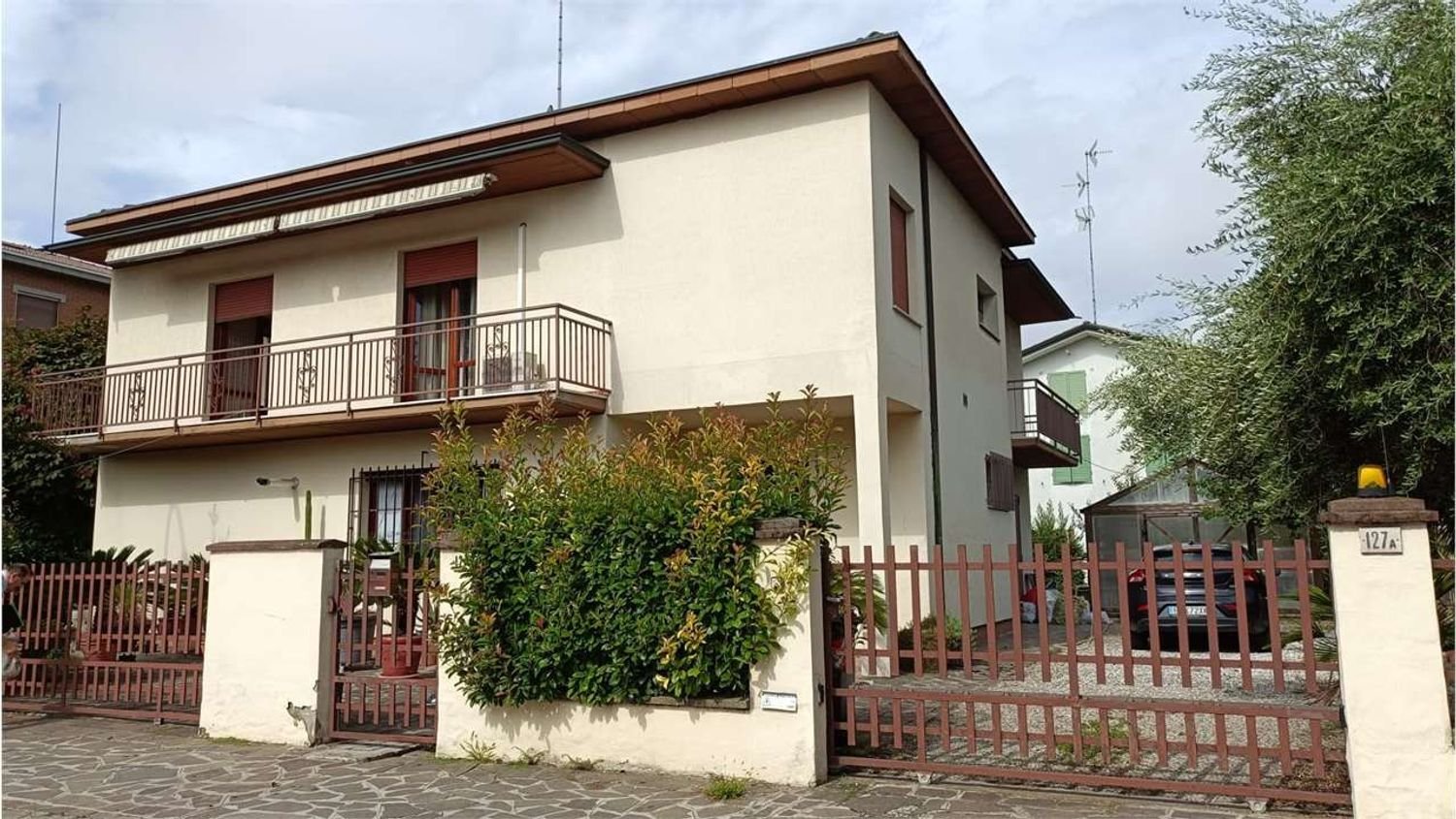 12 bedrooms Villa in Carpi, Italy No. 370521