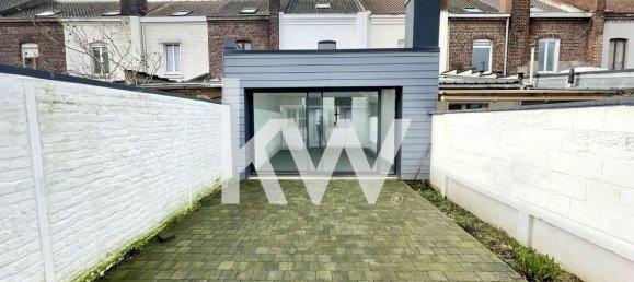 2 bedrooms House in Lille, France No. 78084 7