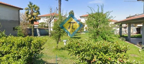 Land in Pordenone, Italy No. 73413 3