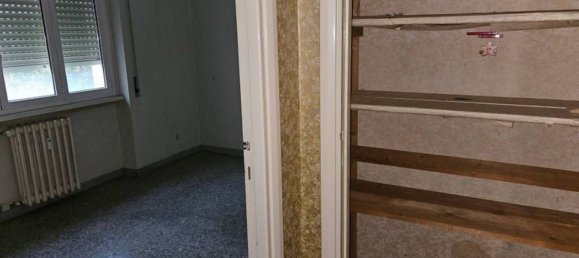 3 rooms Apartment in Rome, Italy No. 203356 5