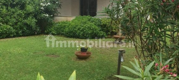 5 bedrooms Villa in Forte dei Marmi, Italy No. 210926 3