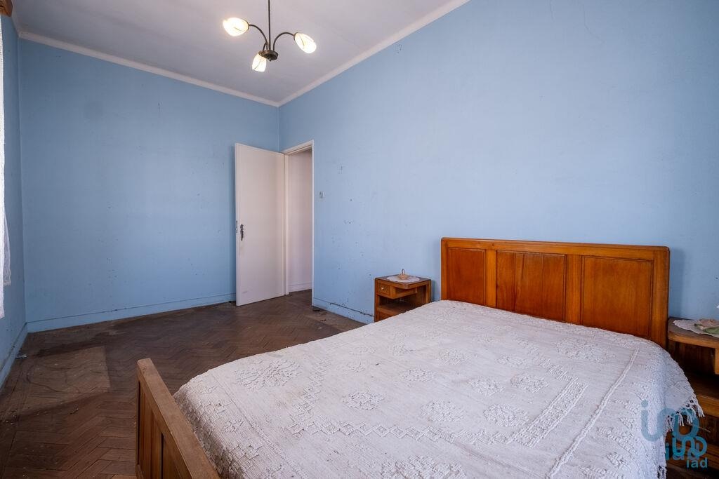 5 bedrooms House in Marinha das Ondas, Portugal No. 205791