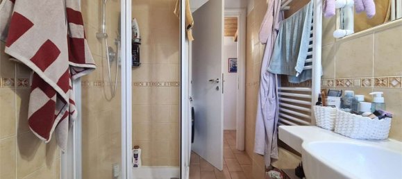 3 bedrooms Apartment in Modena, Italy No. 347654 16