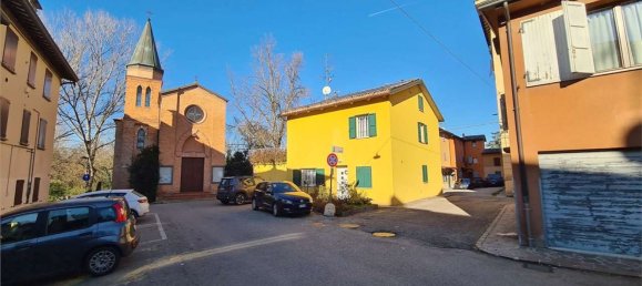 3 bedrooms Apartment in Modena, Italy No. 347654 7