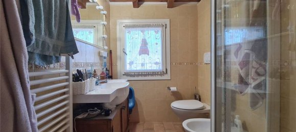 3 bedrooms Apartment in Modena, Italy No. 347654 14