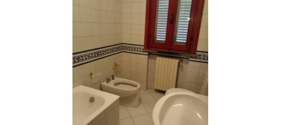 Apartamento de 5 divisões em Montopoli in Val d'Arno, Italy N.º 253790 4