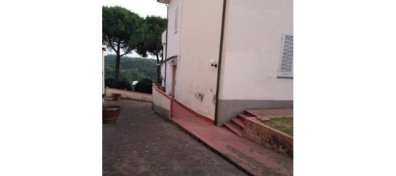 Apartamento de 5 divisões em Montopoli in Val d'Arno, Italy N.º 253790 7