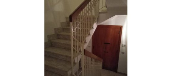 Apartamento de 5 divisões em Montopoli in Val d'Arno, Italy N.º 253790 2