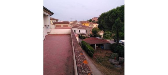 Apartamento de 5 divisões em Montopoli in Val d'Arno, Italy N.º 253790 6