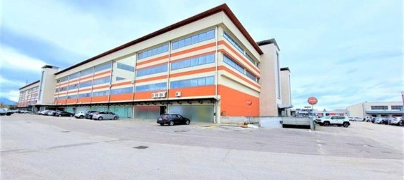 Здание 979м² в Кьети, Италия № 375607 3