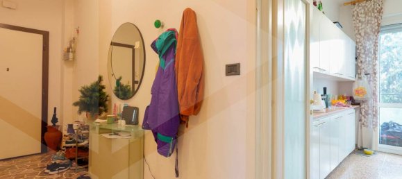 Квартира с 4 комнатами в Болонья, Италия № 20703 2