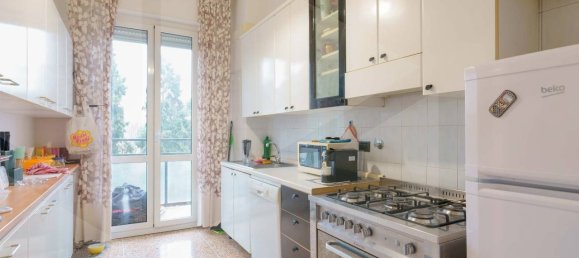 Квартира с 4 комнатами в Болонья, Италия № 20703 3