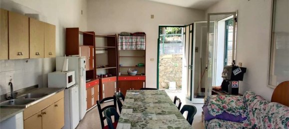 Вилла с 4 комнатами в Монреале, Италия № 82203 3