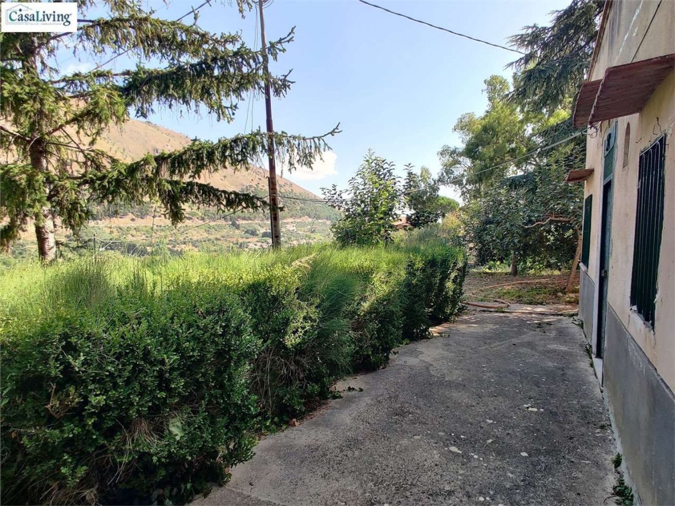 Вилла с 4 комнатами в Монреале, Италия № 82203