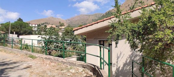 Вилла с 4 комнатами в Монреале, Италия № 82203 20