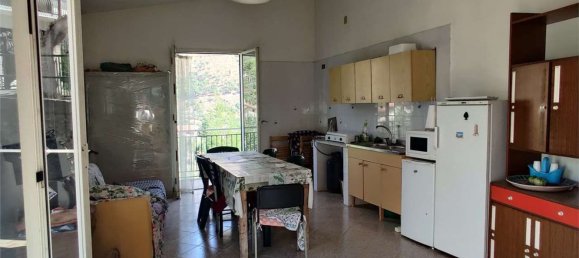 Вилла с 4 комнатами в Монреале, Италия № 82203 22