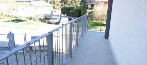 Studio in Turin, Italy No. 109691 10