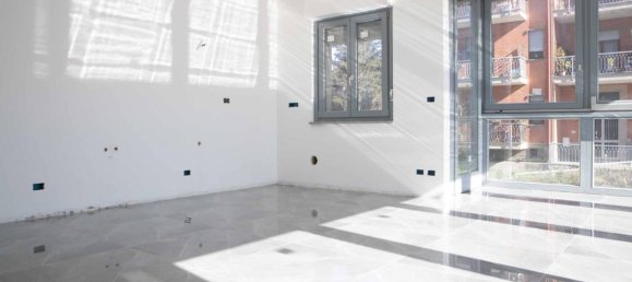 Studio in Turin, Italy No. 109691 2