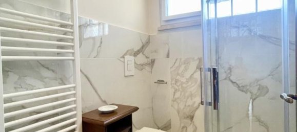 6 rooms Apartment in Grosseto, Italy No. 113477 9