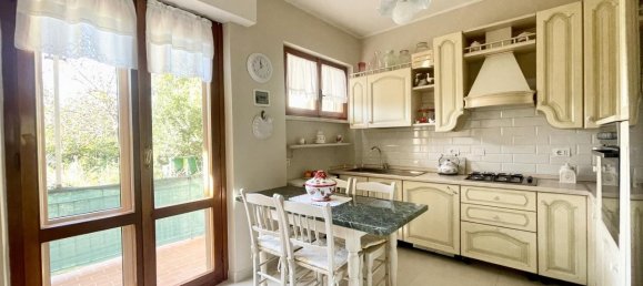 6 rooms Apartment in Grosseto, Italy No. 113477 11