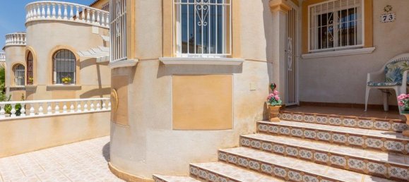 Adosado de 2 dormitorios en Torrevieja, Spain No. 186444 3