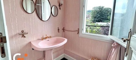 3 bedrooms House in Seine-Maritime, France No. 311833 12