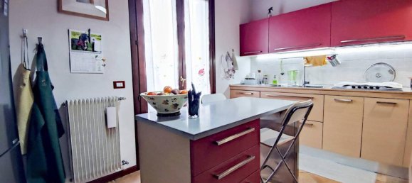 Apartamento de 5 habitaciónes en Torre di Mosto, Italy No. 39451 9