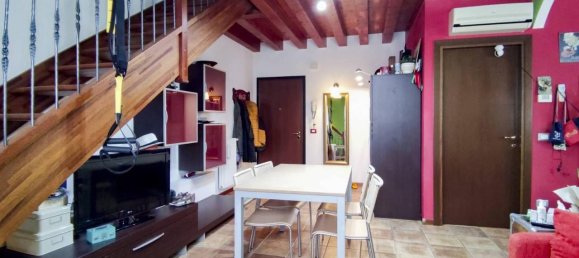 Apartamento de 5 habitaciónes en Torre di Mosto, Italy No. 39451 14