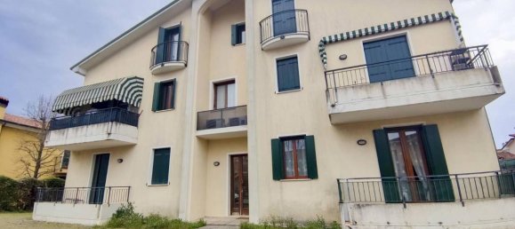 Apartamento de 5 habitaciónes en Torre di Mosto, Italy No. 39451 8