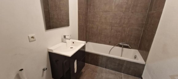 10 bedrooms Apartment in Sarreguemines, France No. 91003 6