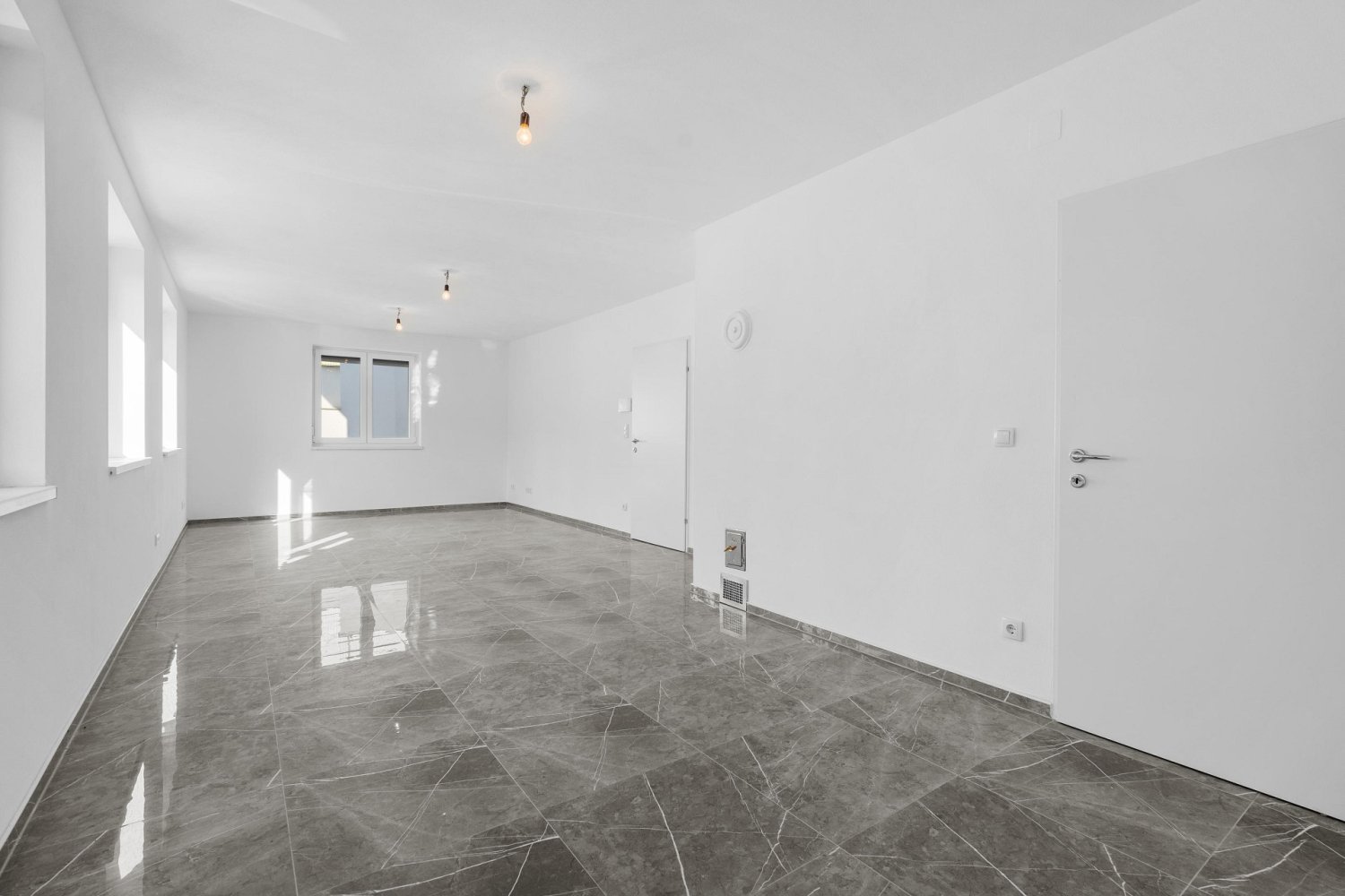 7-salle Maison à Wilfersdorf, Austria No. 129541