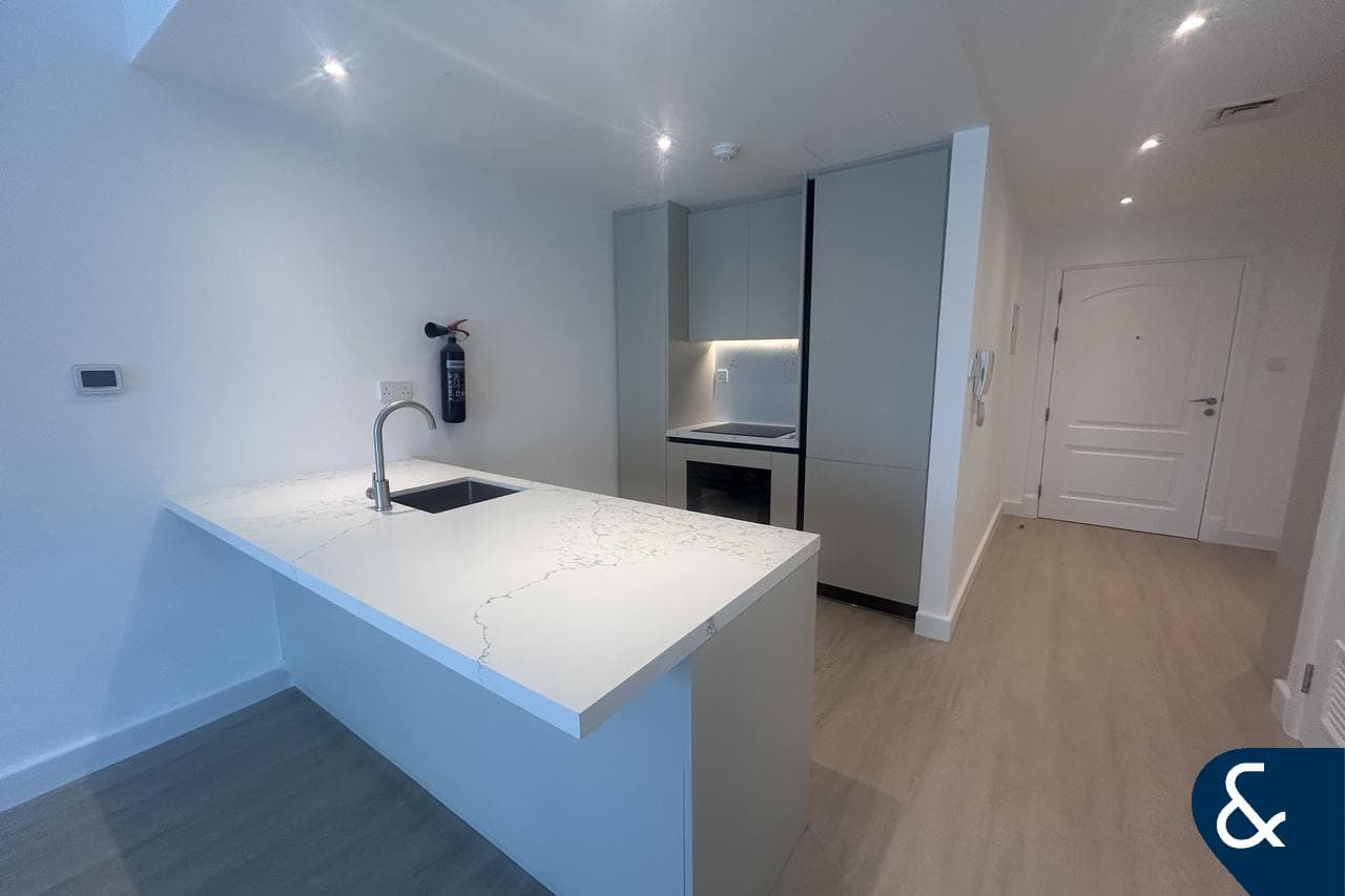 1 غرف نوم شقة في مرسى دبي, UAE رقم 110568