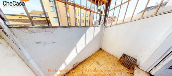 3 bedrooms Apartment in Milan, Italy No. 360533 9