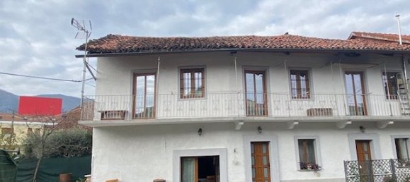 3 bedrooms Villa in Val della Torre, Italy No. 7972 33