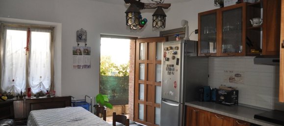 3 bedrooms Villa in Val della Torre, Italy No. 7972 6