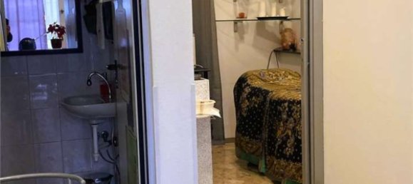 Gewerbliche Immobilie in Varese, Italy 70m², Nr. 71621 13