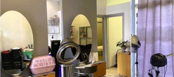 Gewerbliche Immobilie in Varese, Italy 70m², Nr. 71621 9